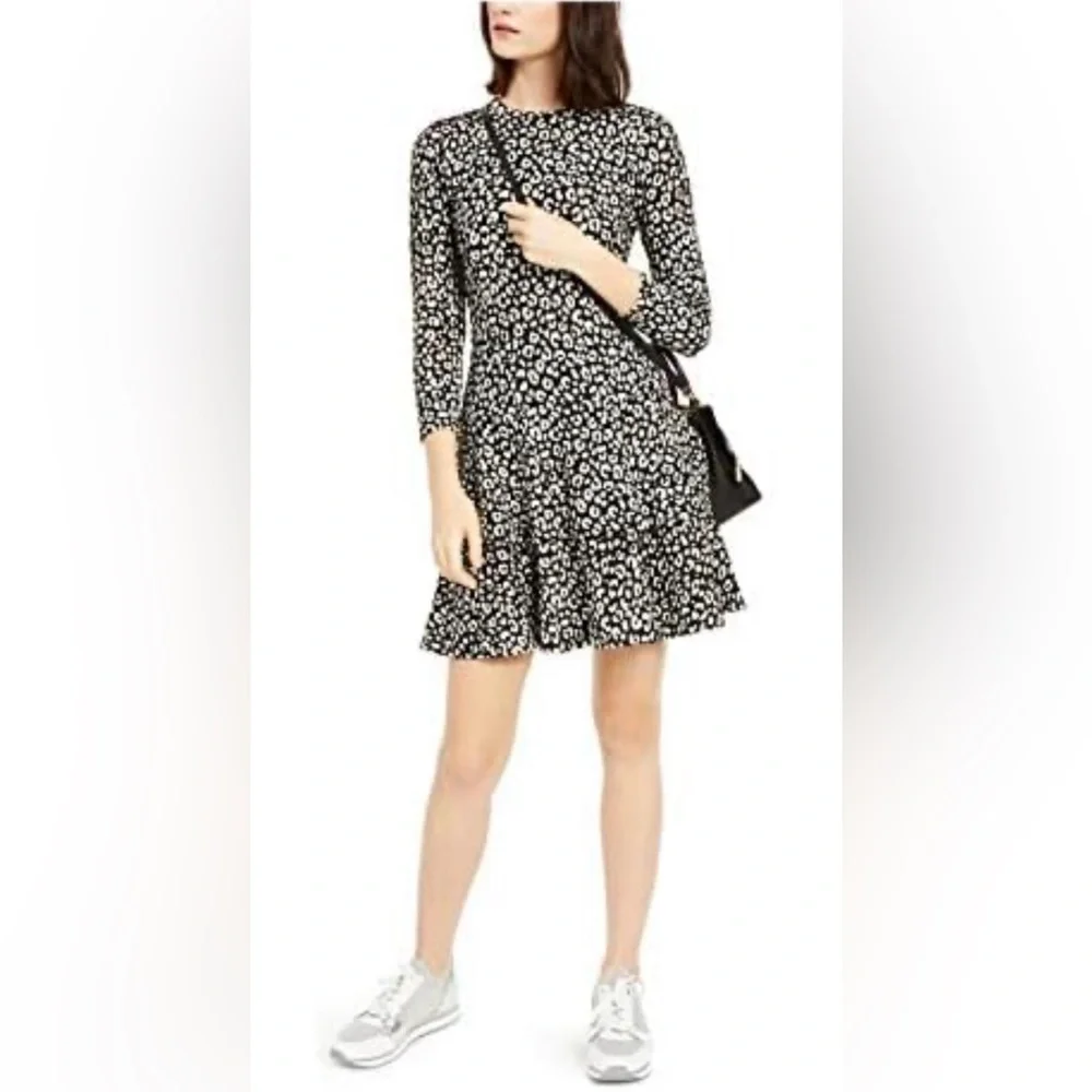 Michael Kors Leopard Jacquard Tiered Dress Black Bone Party Cocktail size M NWT